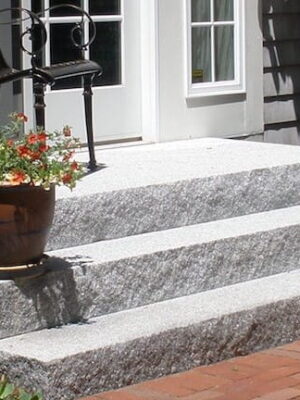 Bloki kamienne schodowe 130x35x15