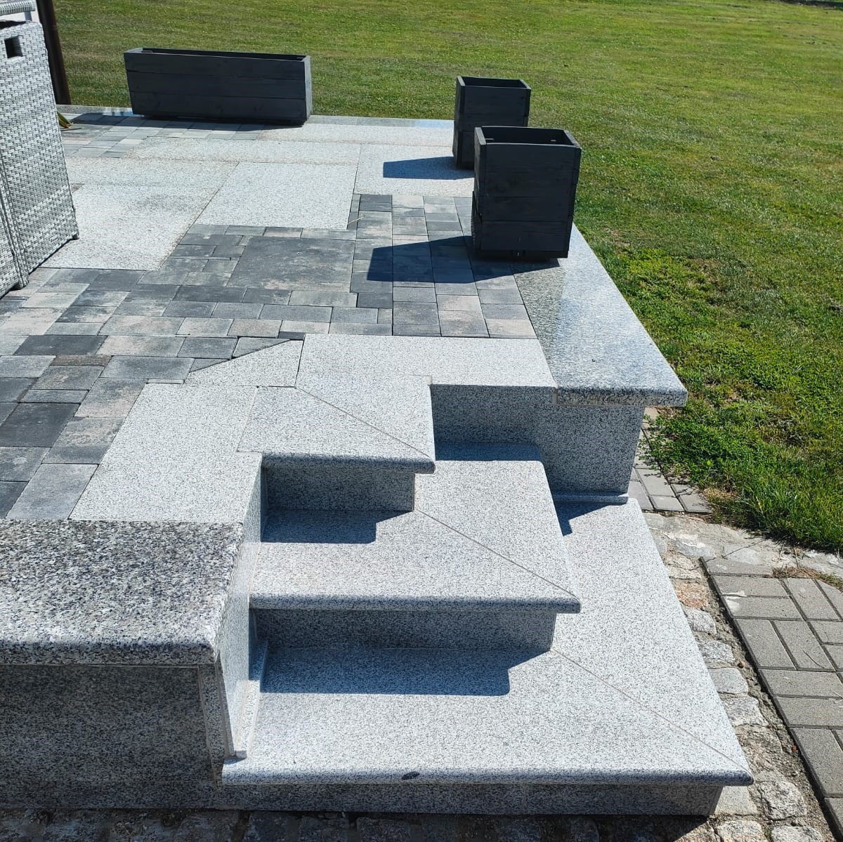 Zestaw Stopnica - Stopień + Podstopień Granitowy Bullnose G603 135x35x2 / 135x15x2 - obrazek 4