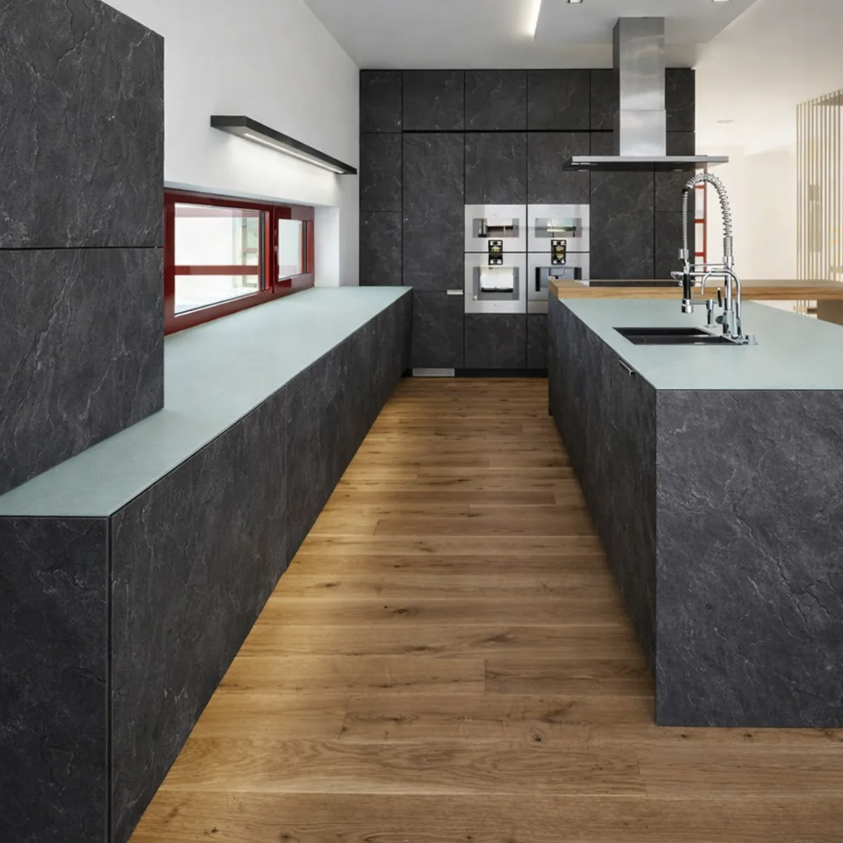 Fornir Kamienny Łupek Black Slate tapeta 2MM 305x122x0,2 cm
